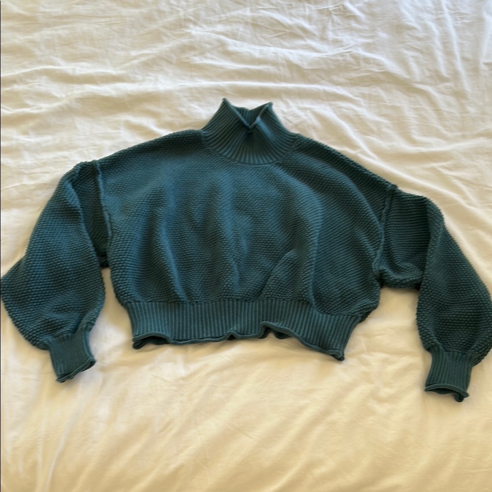Free People beach Sweater - Picture 1 of 4